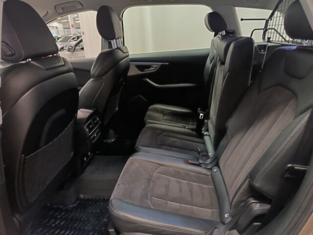 AUDI Q7 2017 Business 3,0 V6 TDI e-tron quattro tiptronic
