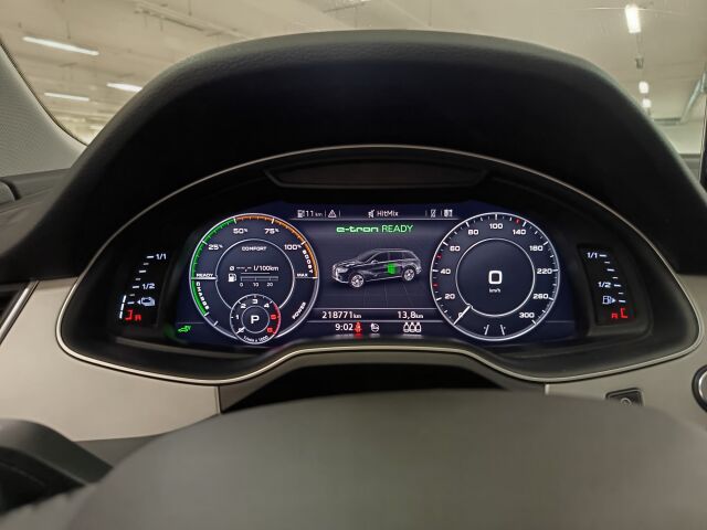 AUDI Q7 2017 Business 3,0 V6 TDI e-tron quattro tiptronic