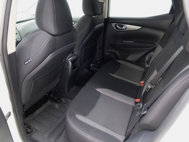 Nissan Qashqai 2017 DIG-T 115 N-Connecta 2WD Xtronic