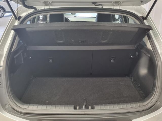 KIA Stonic 2018 1,0 T-GDI ISG 120hv TX EcoDynamics / Webasto / Koukku / Navi / P-Kamera