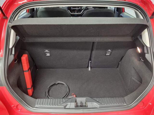 FORD Fiesta 2018 1,1 85hv M5 Titanium 5-ovinen / P-Tutka / M-Lämmitin / Vakionopeudensäädin