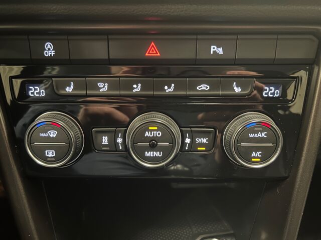 VOLKSWAGEN T-Roc 2018 Style 1,6 TDI SCR 85 kW (115 hv)