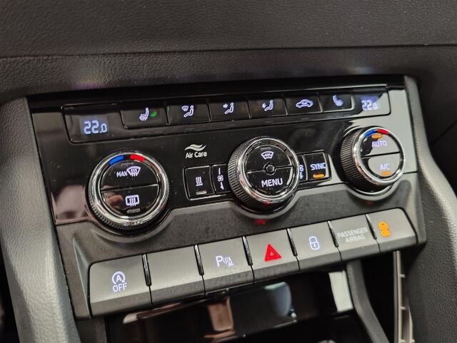 SKODA Karoq 2019 1,5 TSI 4x4 Style DSG Autom.