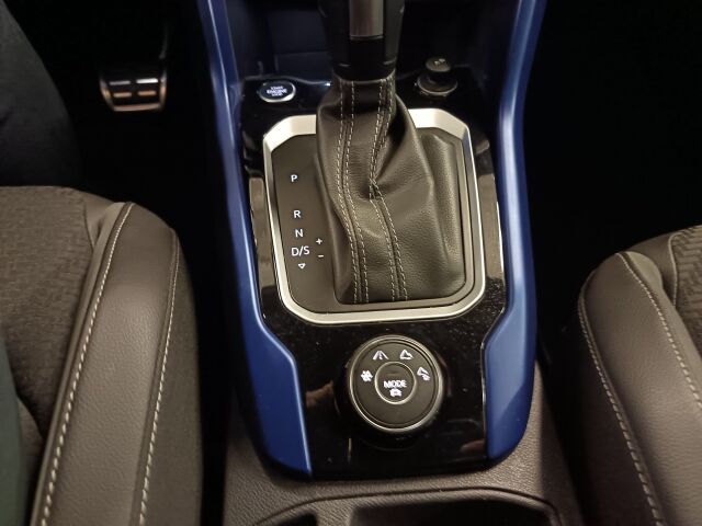 VOLKSWAGEN T-Roc 2020 R 2,0 TSI 221 kW 4MOTION DSG-automaatti