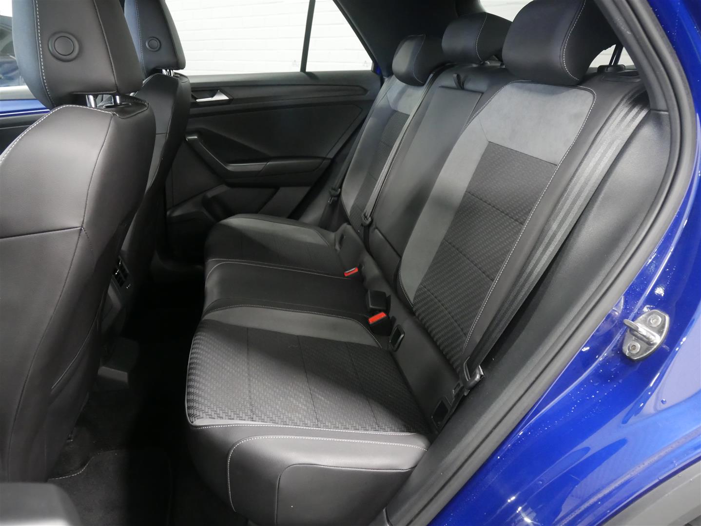 Volkswagen T-Roc 2020, kuva 7/25