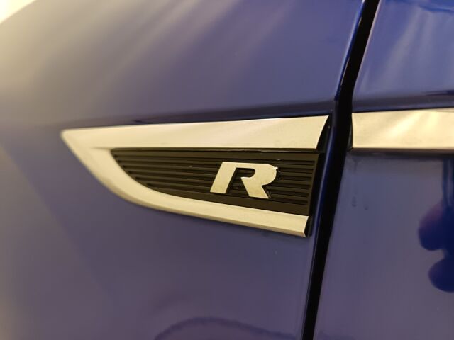 VOLKSWAGEN T-Roc 2020 R 2,0 TSI 221 kW 4MOTION DSG-automaatti