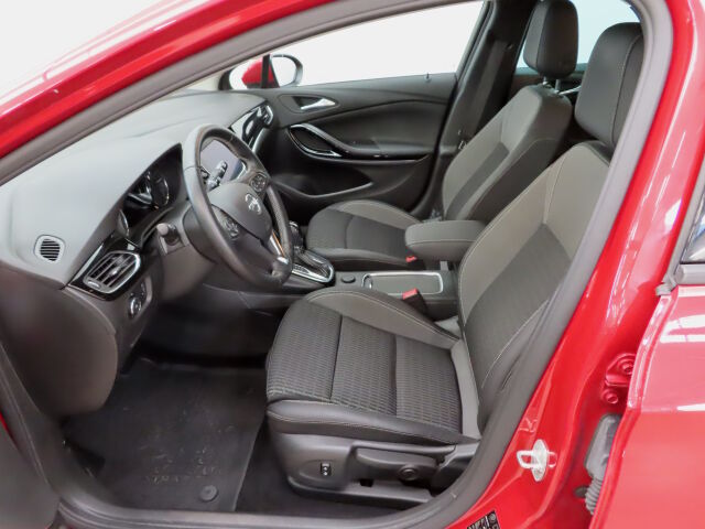 Opel Astra 2021 5-ov Ultimate Innovation 145 Turbo A