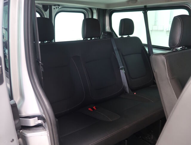 RENAULT Trafic Passenger 2020 dCi 145hv EDC L2H1 1+8 hlö