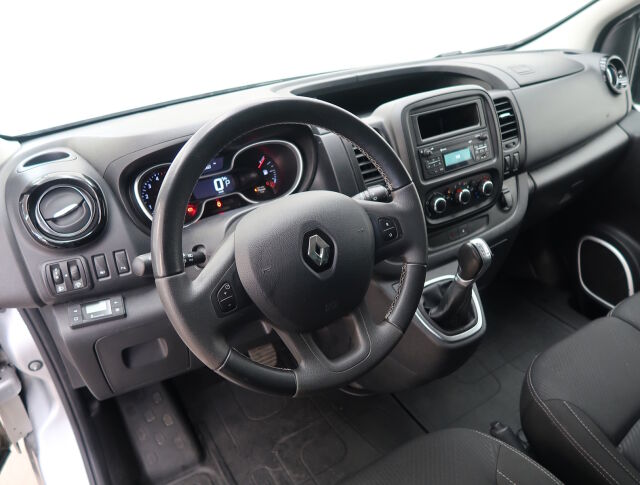 RENAULT Trafic Passenger 2020 dCi 145hv EDC L2H1 1+8 hlö