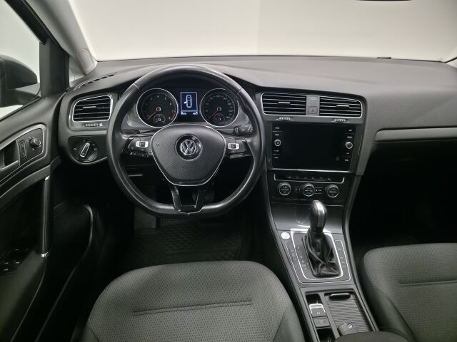 VOLKSWAGEN Golf 2020 Variant Comfortline Limited 1,5 TSI EVO 110 kW (150 hv) DSG-automaatti