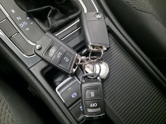 VOLKSWAGEN Golf 2020 Variant Comfortline Limited 1,5 TSI EVO 110 kW (150 hv) DSG-automaatti