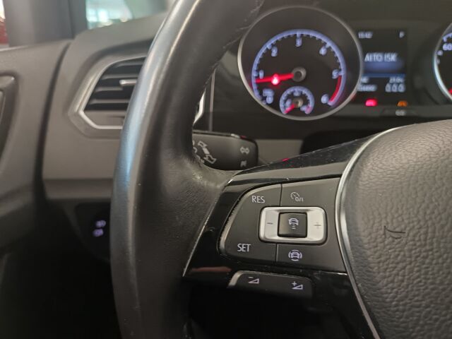 VOLKSWAGEN Golf Sportsvan 2019 Highline 2,0 TDI SCR 110 kW (150 hv) DSG-automaatti