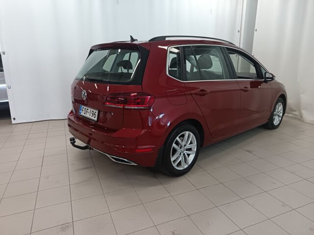 VOLKSWAGEN Golf Sportsvan 2019 Highline 2,0 TDI SCR 110 kW (150 hv) DSG-automaatti