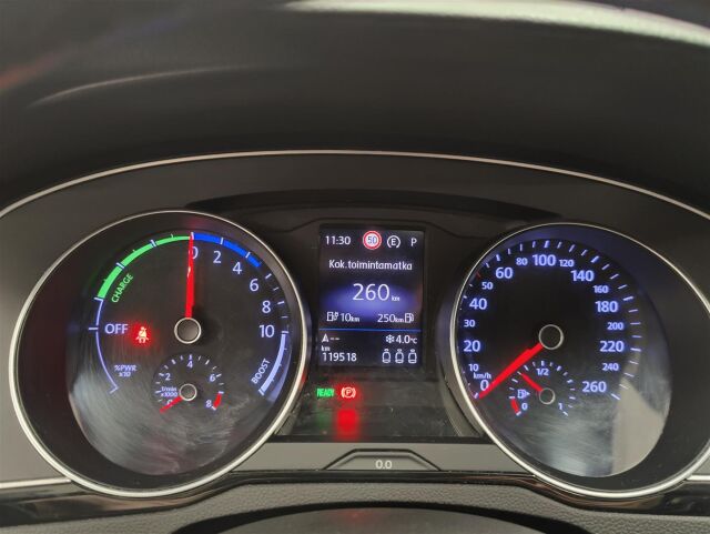 VOLKSWAGEN Passat 2019 Sedan GTE Plug-In Hybrid 160 kW DSG-automaatti