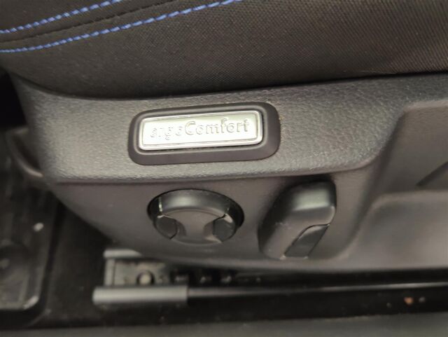 VOLKSWAGEN Passat 2019 Sedan GTE Plug-In Hybrid 160 kW DSG-automaatti