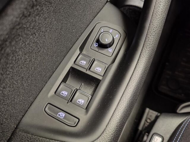 VOLKSWAGEN Passat 2019 Sedan GTE Plug-In Hybrid 160 kW DSG-automaatti