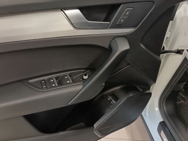 AUDI Q5 2019 Launch Edition 55 TFSI e quattro S tronic**HIENO PELI**