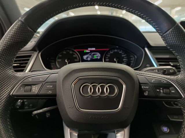 AUDI Q5 2019 Launch Edition 55 TFSI e quattro S tronic**HIENO PELI**