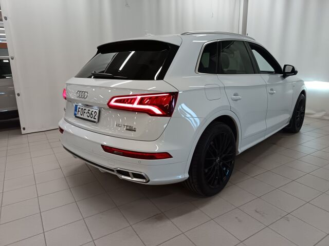 AUDI Q5 2019 Launch Edition 55 TFSI e quattro S tronic**HIENO PELI**