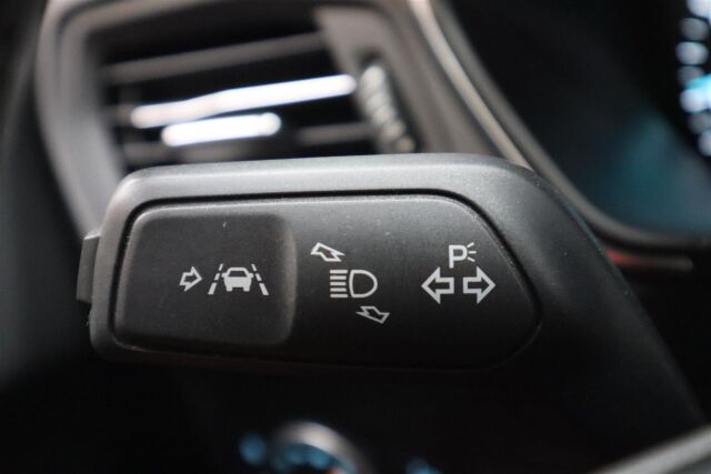 FORD Focus 2020 1,0 EcoBoost 125hv A8 Titanium 5-ovinen