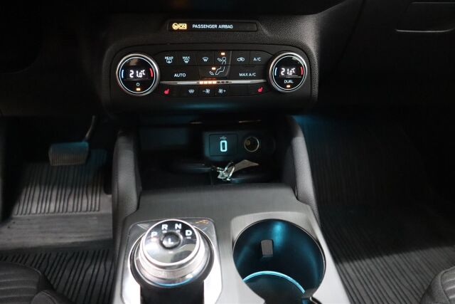 FORD Focus 2020 1,0 EcoBoost 125hv A8 Titanium 5-ovinen