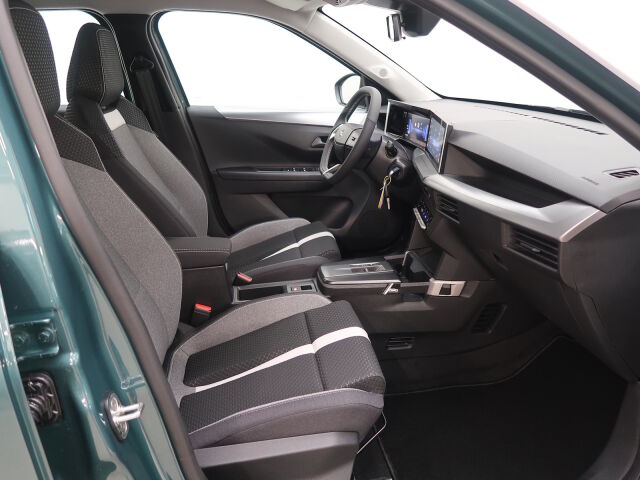 Opel Frontera 2025 Launch Edition Hybrid 145 Automaatti