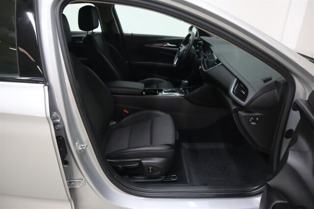 OPEL Insignia 2021 Grand Sport Innovation Plus 175 D Turbo A