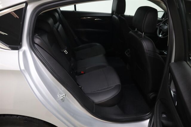 OPEL Insignia 2021 Grand Sport Innovation Plus 175 D Turbo A