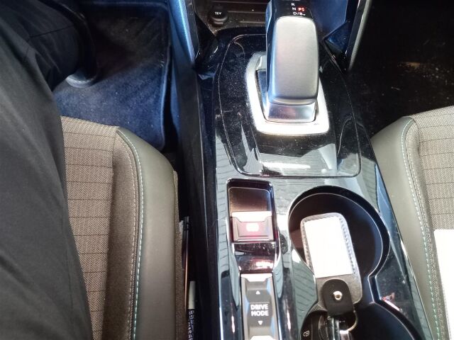 PEUGEOT e-208 2022 Allure Pack 50 kWh 136 Automaatti