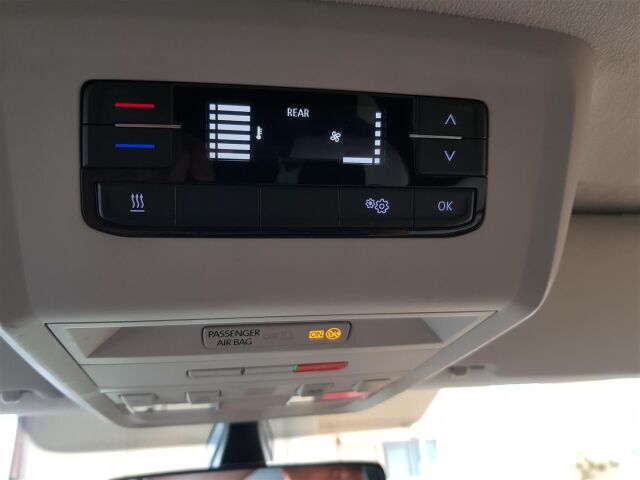 VOLKSWAGEN Transporter 2021 Kombi pitkä 2,0 TDI 110 kW 4Motion *ALV / Carsport 13p / Jakopää 3/2026*