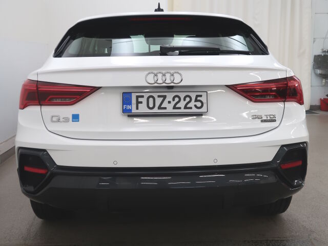 Audi Q3 2022 Sportback Business 35 TDI 110kW quattro S tronic
