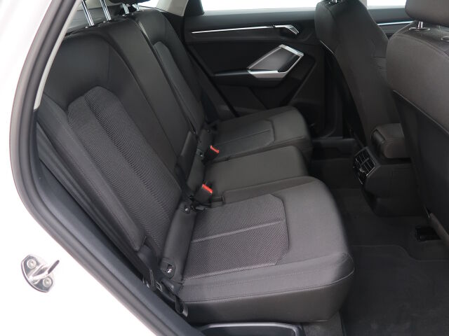 Audi Q3 2022 Sportback Business 35 TDI 110kW quattro S tronic