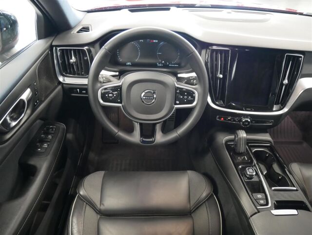 VOLVO V60 2021 T8 TwE AWD R-Design Edition aut. 1-omisteinen, huoltosopimus voimassa! Takuu!