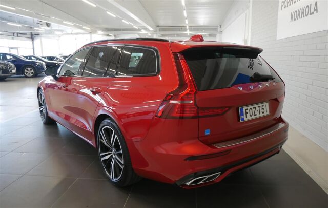 VOLVO V60 2021 T8 TwE AWD R-Design Edition aut. 1-omisteinen, huoltosopimus voimassa! Takuu!
