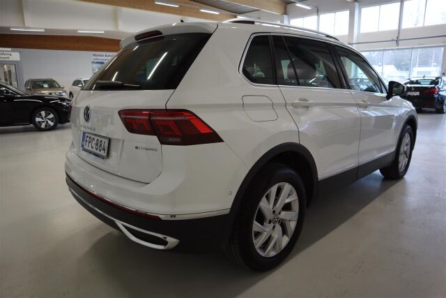 VOLKSWAGEN Tiguan 2022 Style eHybrid 180 kW DSG-automaatti  Varattu 5.5.2025 asti!