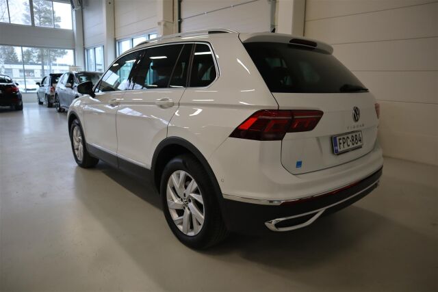 VOLKSWAGEN Tiguan 2022 Style eHybrid 180 kW DSG-automaatti  Varattu 5.5.2025 asti!