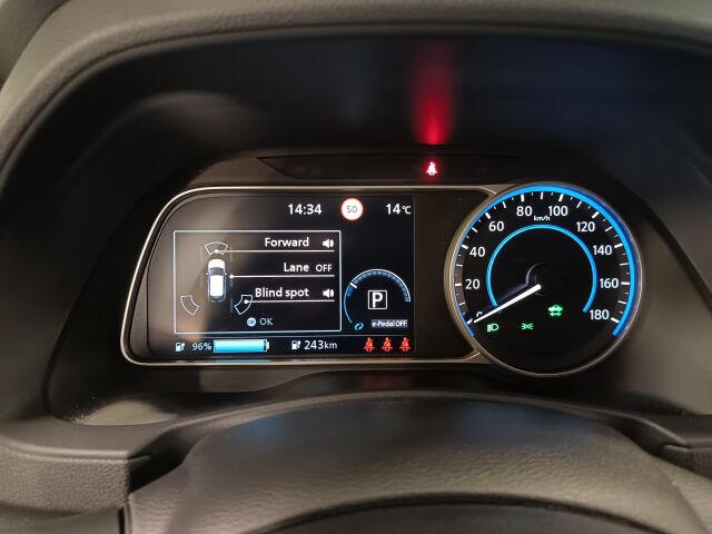 NISSAN Leaf 2022 N-Connecta MY22 39 kWh LED FI