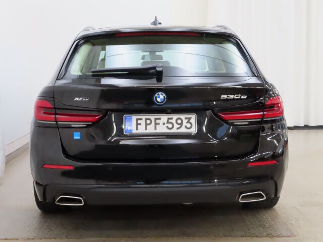 BMW 530 2022 G31 Touring 530e xDrive A Charged Edition Plug-In Hybrid