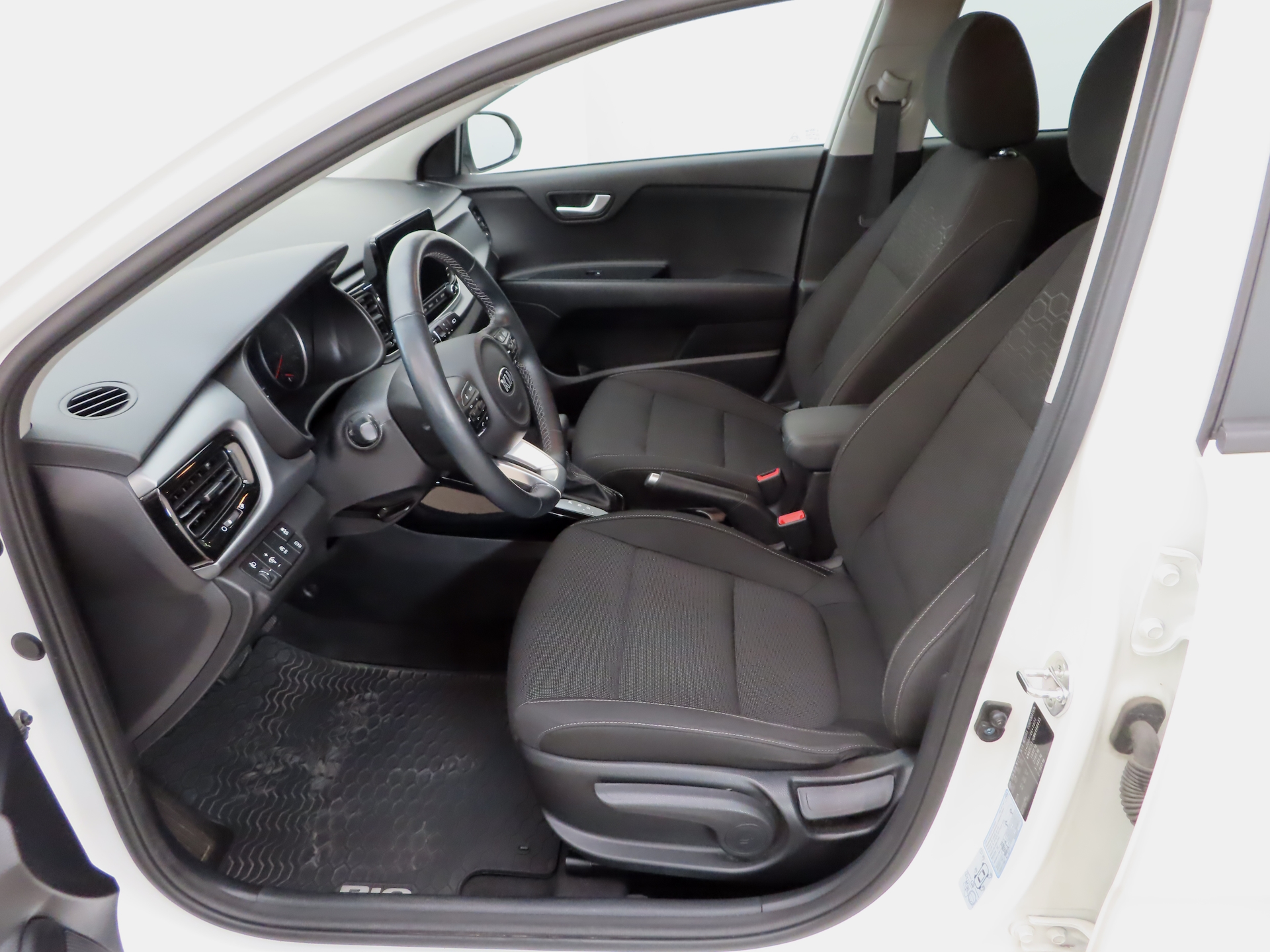 Kia Rio 2021, kuva 6/10