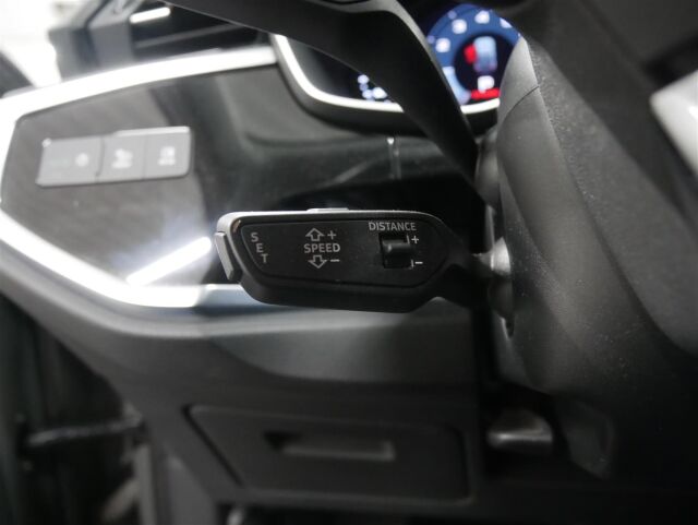 AUDI Q3 2020 Sportback Business 35 TFSI 110kW MHEV S tronic, (MY21)