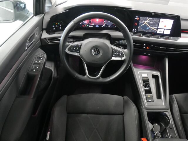 VOLKSWAGEN Golf 2020 First Edition Style 1,5 eTSI 110 kW (MHEV) DSG-automaatti