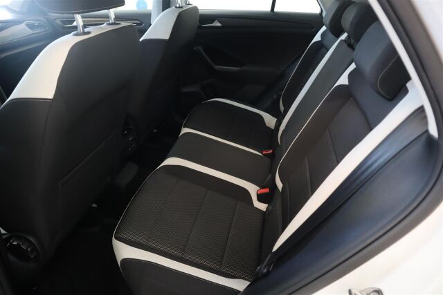 VOLKSWAGEN T-Roc 2021 Sport 2,0 TSI 140 kW 4MOTION DSG-automaatti