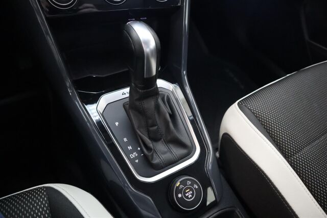 VOLKSWAGEN T-Roc 2021 Sport 2,0 TSI 140 kW 4MOTION DSG-automaatti