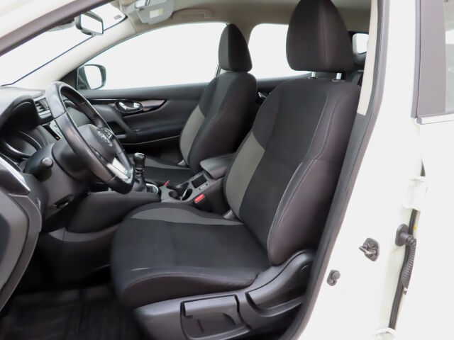 Nissan Qashqai 2020 DIG-T 140 Acenta 2WD 6M/T