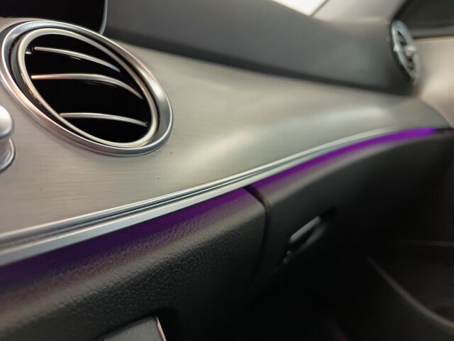 MERCEDES-BENZ E 2020 300 de 4MATIC A Business Avantgarde EQ Power