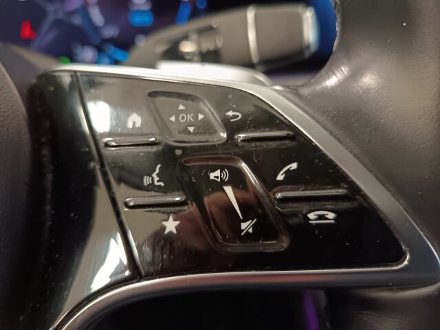 MERCEDES-BENZ E 2020 300 de 4MATIC A Business Avantgarde EQ Power