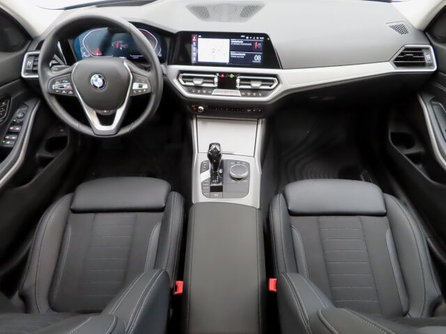 BMW 320 2020 G20 Sedan 320i A xDrive Business