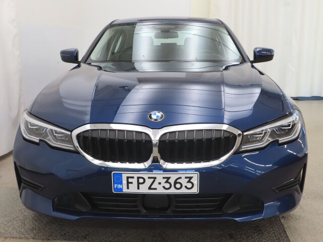 BMW 320 2020 G20 Sedan 320i A xDrive Business