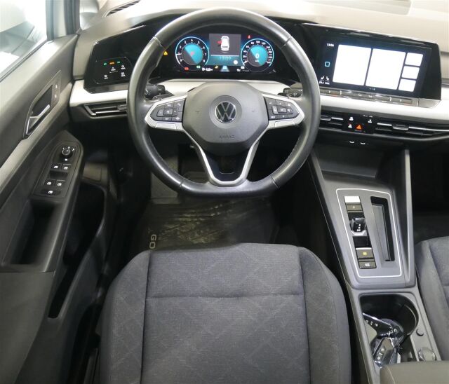 VOLKSWAGEN Golf 2021 Variant Comfortline 1,0 TSI 85 kW (115 hv) DSG-automaatti