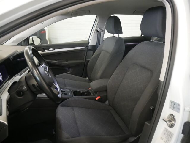 VOLKSWAGEN Golf 2021 Variant Comfortline 1,0 TSI 85 kW (115 hv) DSG-automaatti